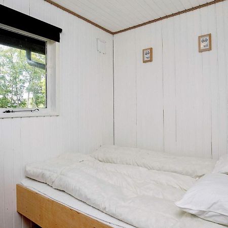 4 Person Holiday Home In L S Laeso Экстерьер фото