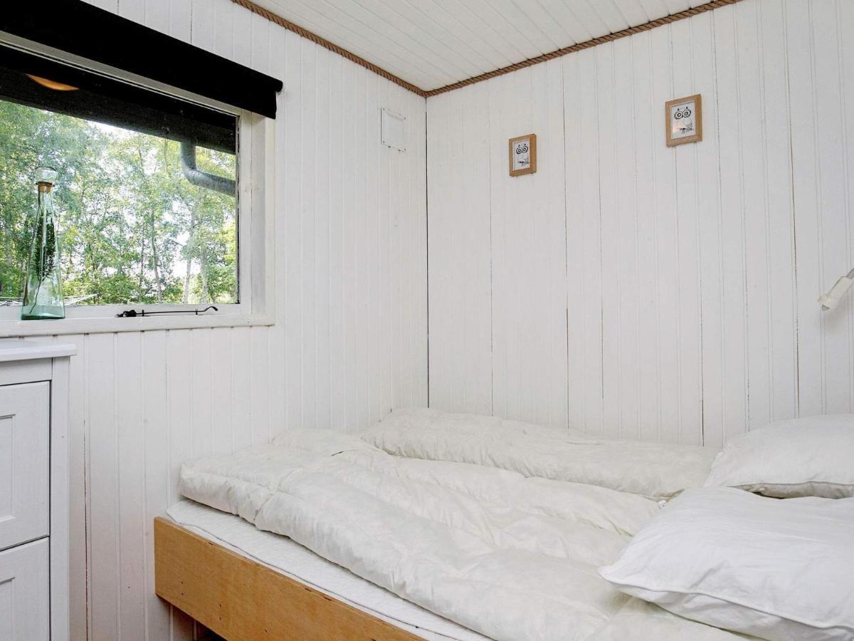 4 Person Holiday Home In L S Laeso Экстерьер фото