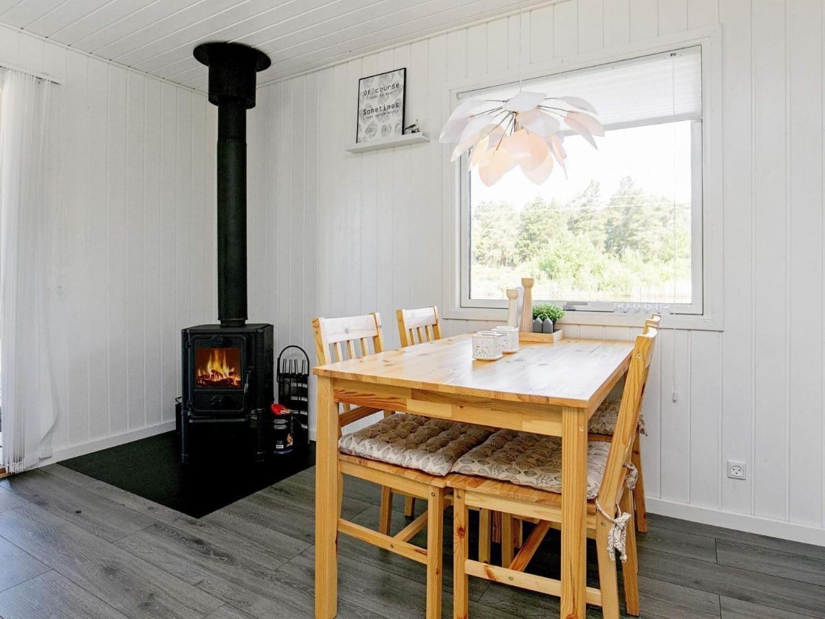 4 Person Holiday Home In L S Laeso Экстерьер фото